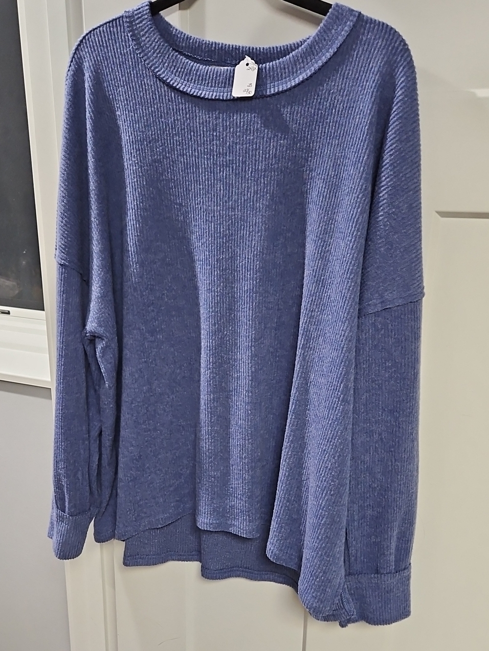 Ribbed Crewneck Short Sleeve Top in Blue